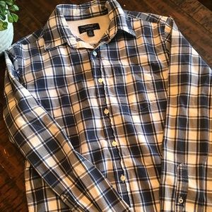 Men’s Small Navy/White American Eagle Button Down